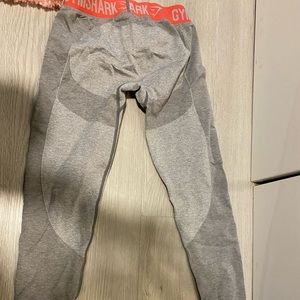 Gym shark gray leggings